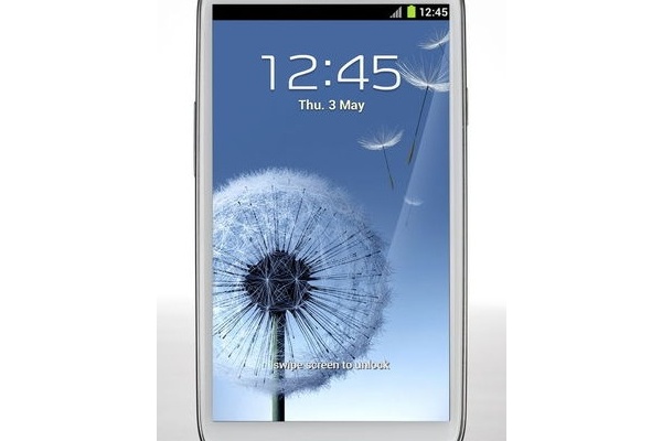 Samsung julkaisi Galaxy S III:n: 4,8 tuumaa 720p resoluutiolla