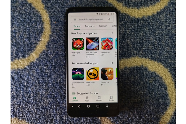 Google tarkastaa uusia sovelluksia kolme päivää ennen julkaisua Google Play-sovelluskaupassa