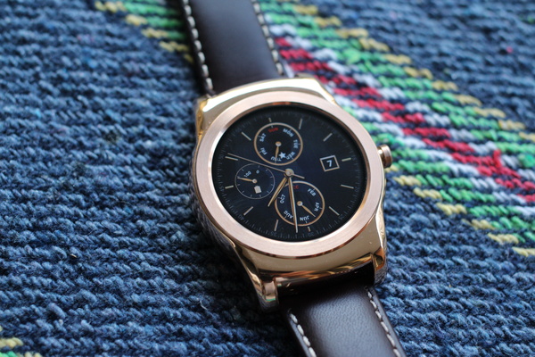 Review: The LG Watch Urbane and Android Wear 5.1.1
