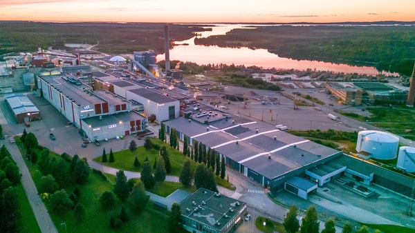 Kajaani vahvistaa asemaansa supertietokoneiden keskuksena – suomalainen IQM toimittaa 150 kubitin kvanttitietokoneen