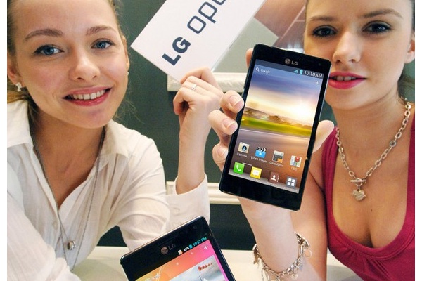 LG announces Optimus 4X HD with massive screen, quad-core