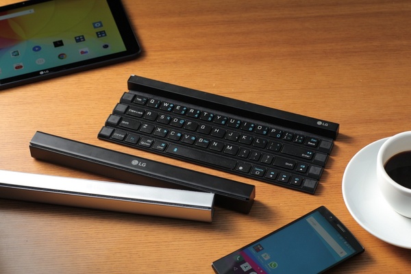 LG builds 'Rolly Keyboard,' a QWERTY keyboard that rolls up into a small, portable stick