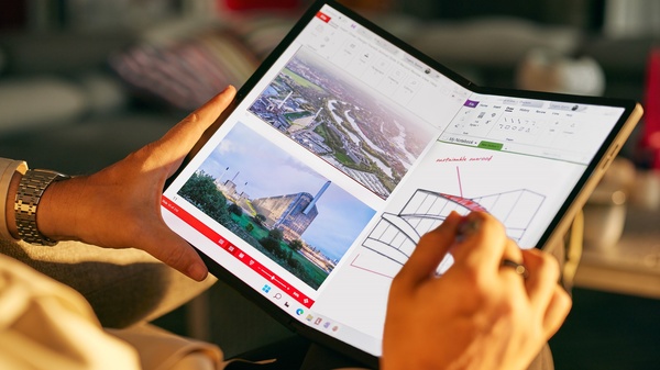 Lenovo julkisti seuraavan sukupolven taittuvaa näyttöä hyödyntävän ThinkPad X1 Fold -kannettavan