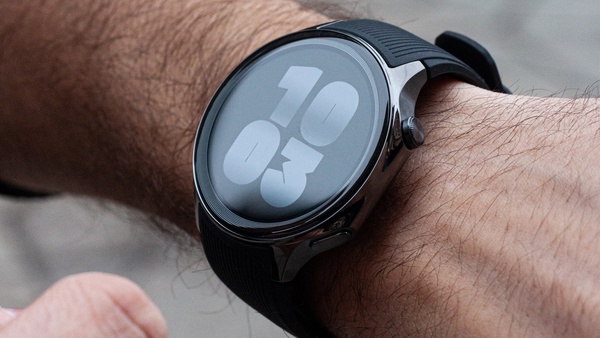 Pivn diili: suosioon noussut OnePlus Watch 2 on nyt 30 euron alennuksessa