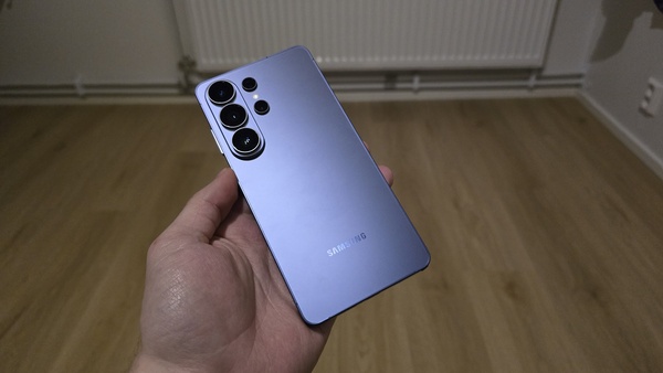 Samsung Galaxy S26 Ultra rikkoi aiemmat ennakkotilaukset