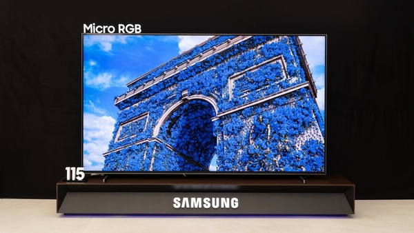 Samsung esitteli 115-tuumaisen television Micro RGB -tekniikalla