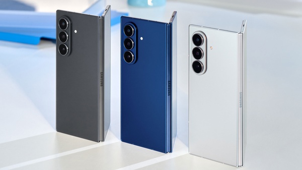 Samsungin taittuvan�ytt�inen puhelin voidaan nyt noutaa kotoa huollettavaksi