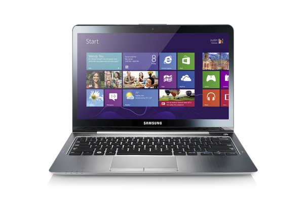 Samsung-pomo vertaa Windows 8:a flopanneeseen Vistaan