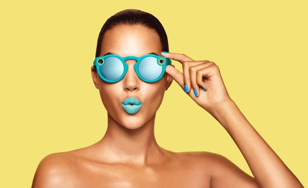 Snapchat-aurinkolaseilla kuvaat seuraajillesi 10 sekunnin videoita