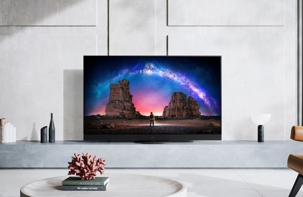 Panasonic esitteli uuden pelaajille suunnatun OLED-television