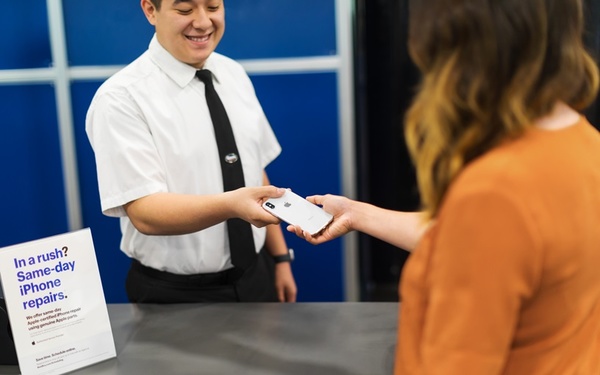 Best Buy will repair Apple devices