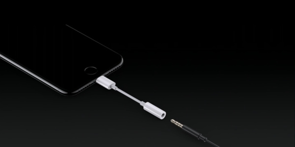 No headphone jack, not even a dongle, in next iPhones