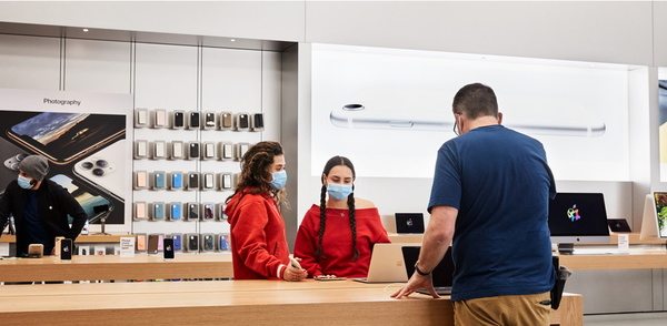 Apple stores require face masks, temperature checks as reopening resumes