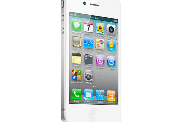 White iPhone 4 is finally here