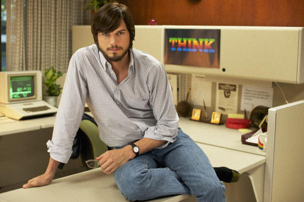 Here is the first clip of Ashton Kutcher as Steve Jobs