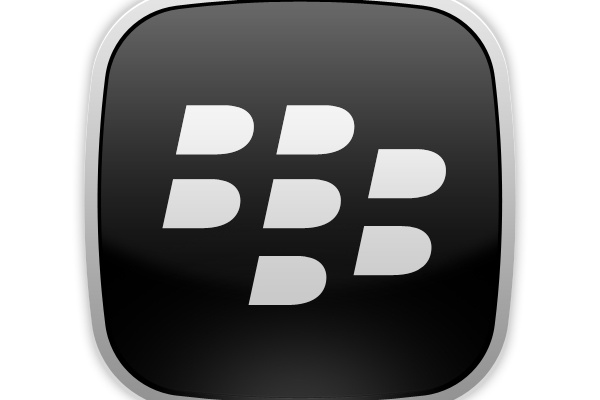 BlackBerryn ostotarjous hylttiin  toimitusjohtaja vaihtoon