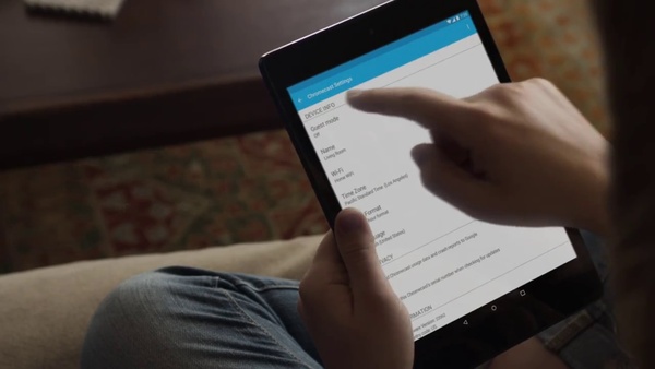 Chromecast 'guest mode' lets friends cast to TV without WiFi