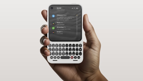 T�st� pian tulevasta k�nnyk�st� teknologiamaailma nyt kohisee - vanha kunnon QWERTY-n�pp�imist�