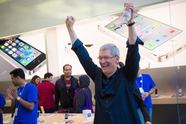 Apple just had one of the best quarters in corporate history