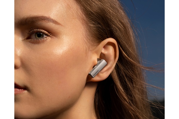 Huawei esitteli kahdet uudet langattomat kuulokkeet taustamelun vaimennuksella