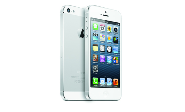 iPhone 5:tä myyty jo yli viisi miljoonaa kappaletta