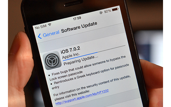 Apple lost bug met toegangsscherm op met iOS 7.0.2 update