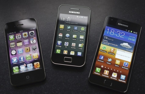 Samsung owes Apple $1.05 billion after patent victory 