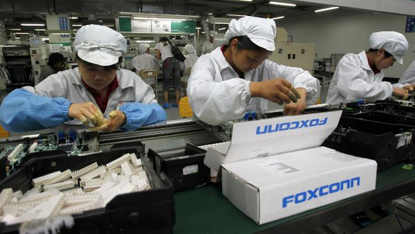 ABC shows off harsh working conditions at Foxconn