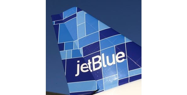 JetBlue to go fully Wi-Fi starting in mid-2012