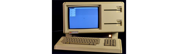Apple Lisa 1 computer available via auction