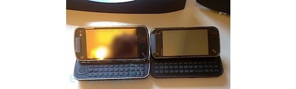 Tssk on Nokian N97:n pienempi versio?