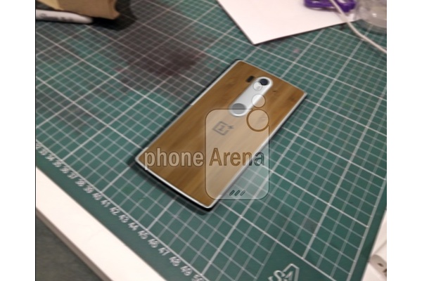 Here are the leaked design photos of the upcoming OnePlus 2