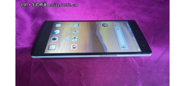 Here is the Oppo Find 7