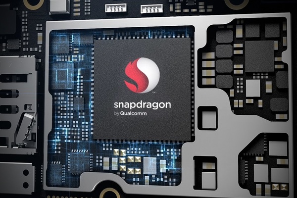Apple and Qualcomm at it again, chip maker sued for patent infringement 