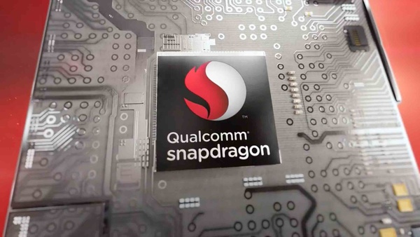 Tuhannet saavat potkut  Qualcomm ajautui vaikeuksiin