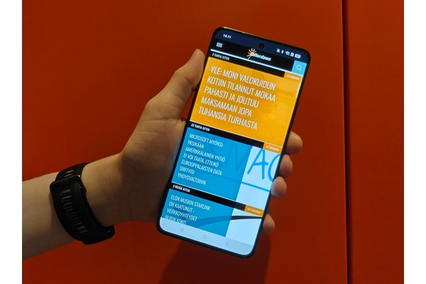Arvostelussa harvinaisuus: Tunnettu valmistaja, todella iso akku ja nopea pikalataus - Realme GT 7 on varsin mielenkiintoinen paketti