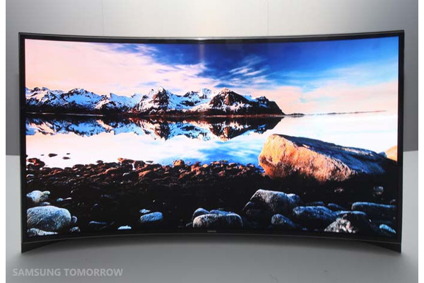 Samsung rolls out $13,000 curved 55-inch OLED TV