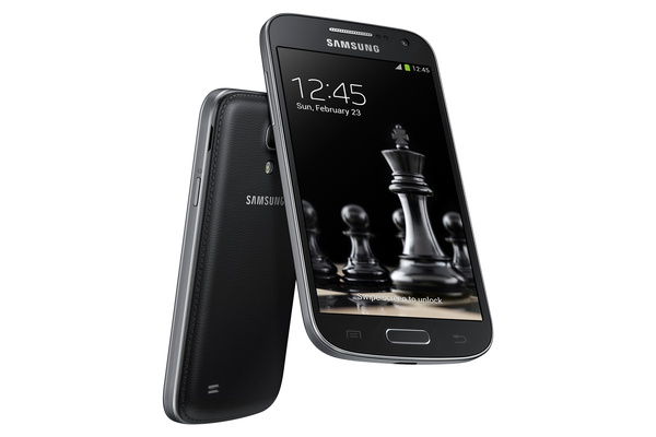 Samsung Galaxy S4 ja S4 mini saavat uuden ilmeen