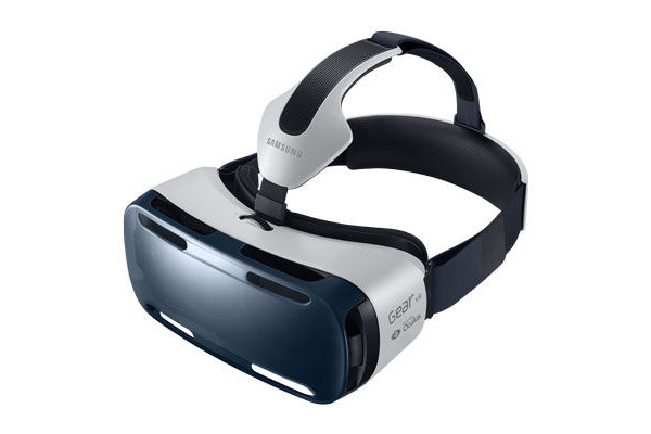 Samsung's Virtual Reality headset is on sale for $200