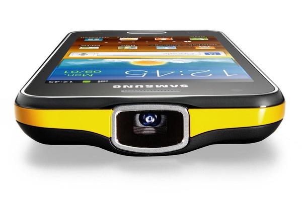 MWC 2012: Samsung unveils Galaxy Beam with built-in projector