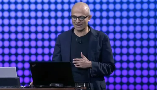 Cortana petti Microsoftin toimitusjohtajan lavalla täydellisesti