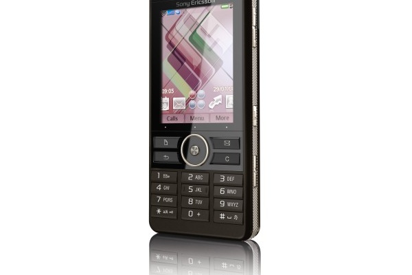 Testissä Sony Ericssonin kosketusnäyttöinen G900