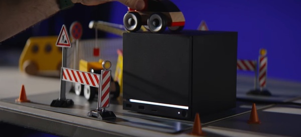 Onko tässä tuleva, valtavan suosittu peli-PC? Steam Machine julkaistiin