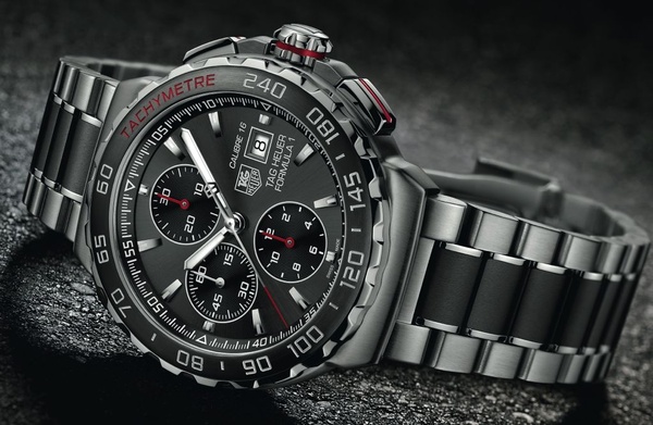 Luxury watch maker TAG Heuer to introduce smartwatch next year?