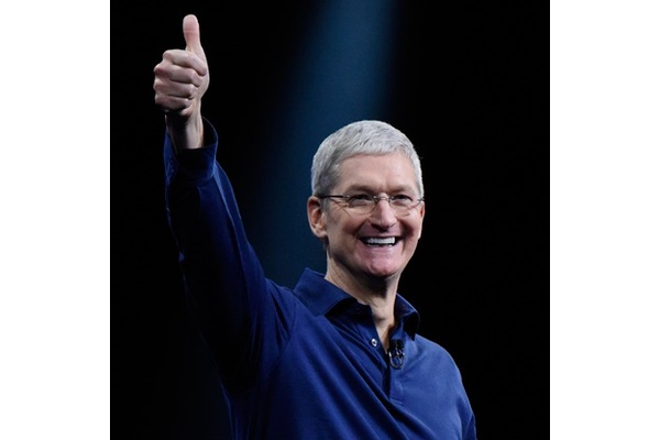Apple CEO after Trump victory: Let's move forward -- together!