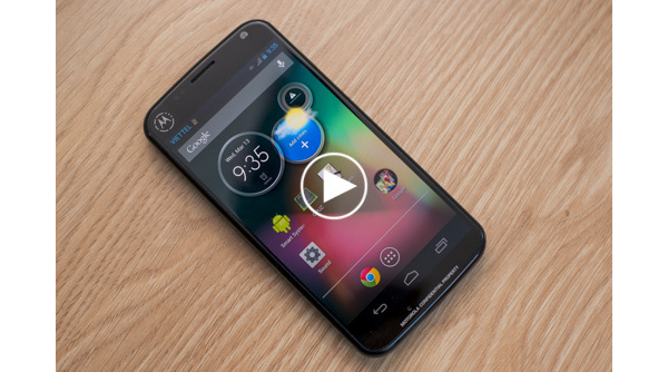 Leak shows off new Motorola phone with bigger Google integration