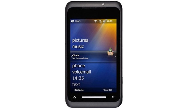 Toshiban TG01-superpuhelin pivittyy Windows Mobile 6.5:een