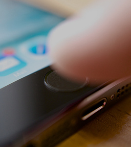 Apple settles Siri lawsuit for $25 million