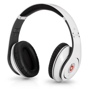 Beats sued over headphone noise-cancellation patents by Bose