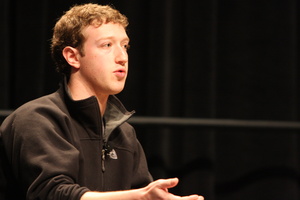 Zuckerberg vakuuttaa: Facebook ei manipuloi uutislistauksia